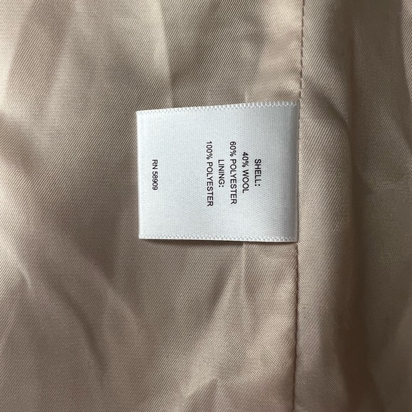 A Loves A wool coat - Picture 6 of 6